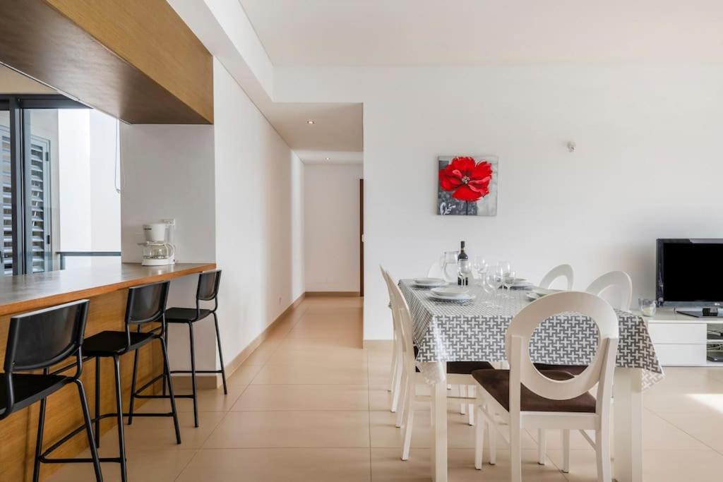 קווארטיירה Cavalo Preto Premium Stays מראה חיצוני תמונה